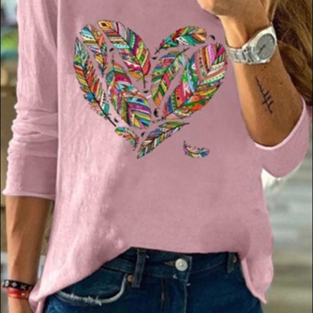 Clothes - Picture 4 of 16